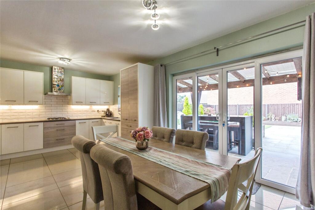 Kitchen Diner