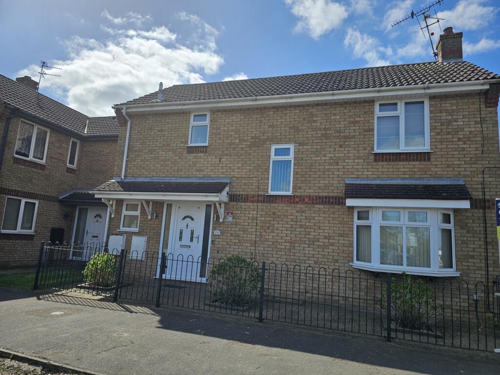 Gunthorpe Road, Gunthorpe, PE4