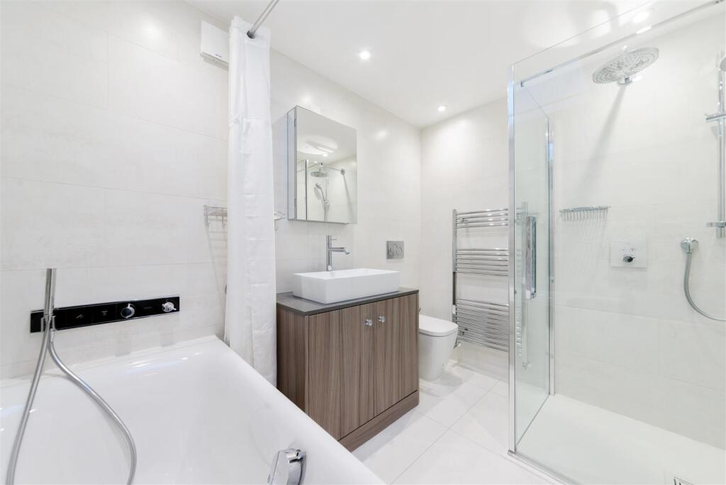 4 Robert Close W9 1BY-9.jpg