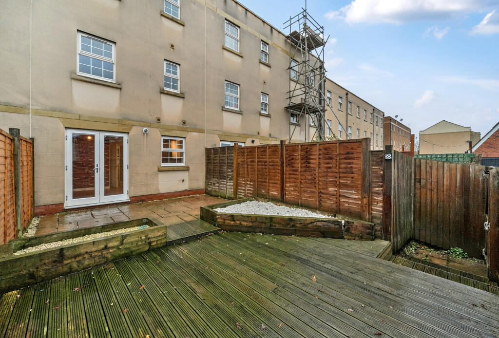 1382420-4-691715b...