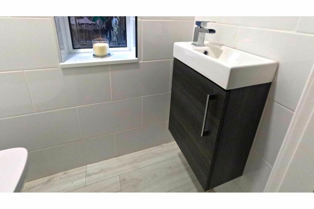 Downstairs Cloakroom