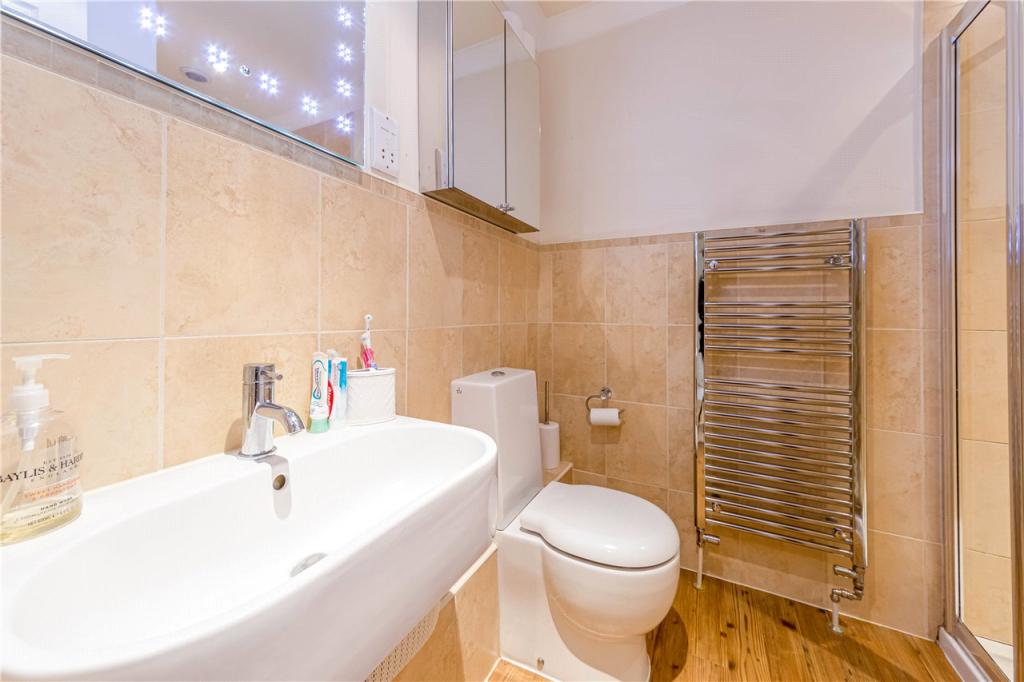 Ensuite