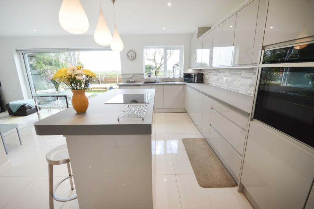 Open Plan Kitchen Diner