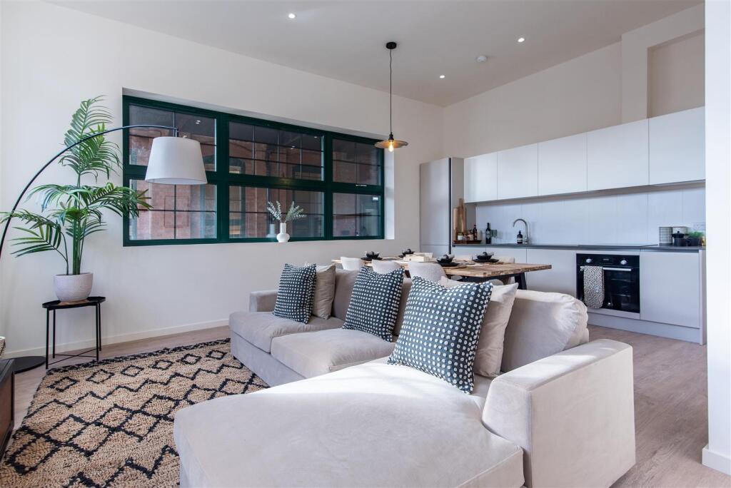 Victoria Ribbon-8.jpg