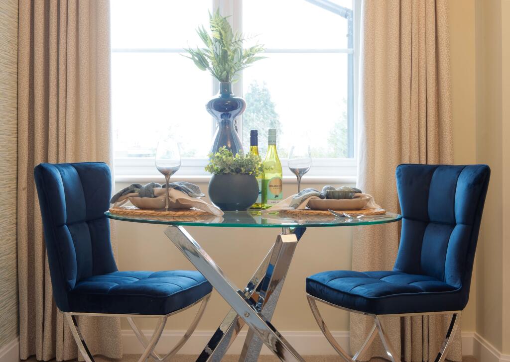 Show home dining area 