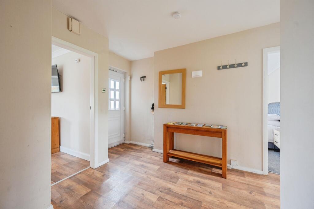 Entrance Hall: