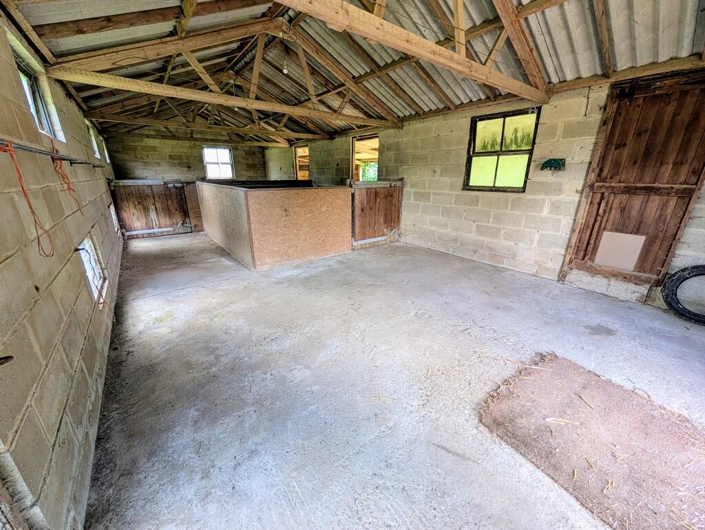 PXL_20250508_1041...