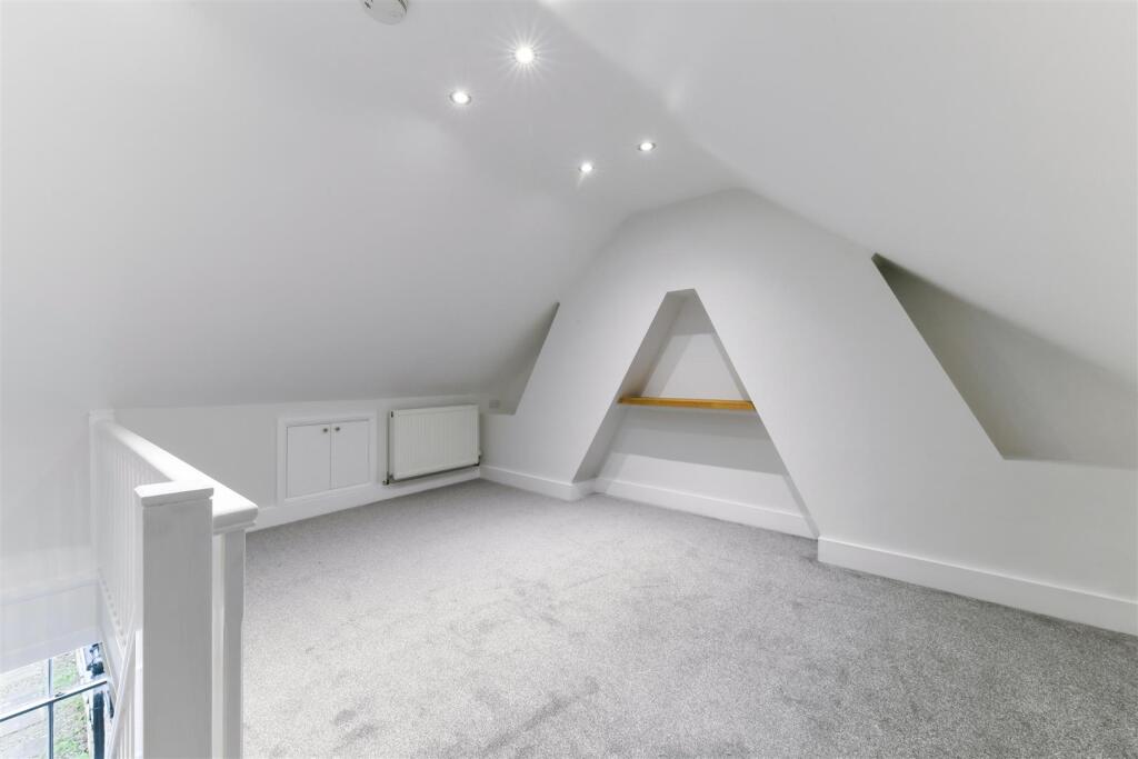 WALTON STREET, 24 AND 24A- (25).jpg