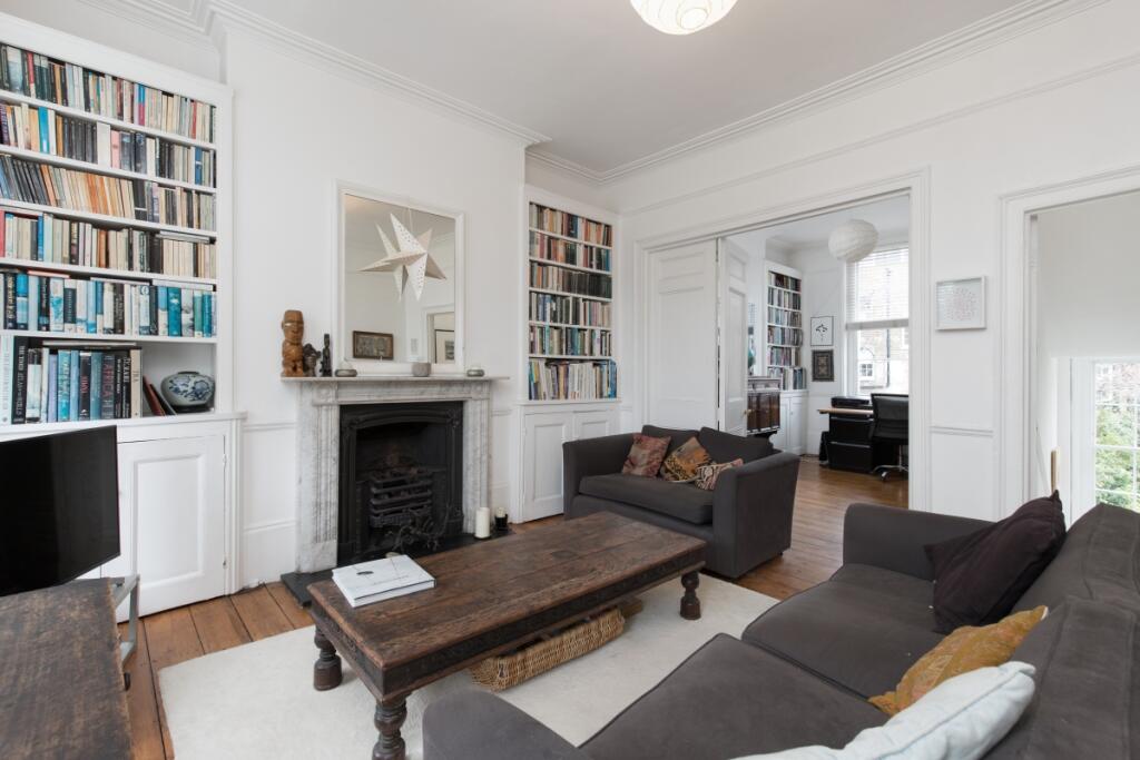 Barnsbury Road 12...