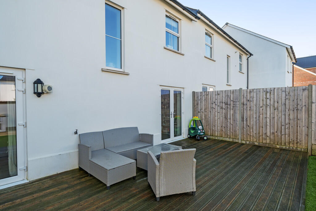 Garden Decking (2...