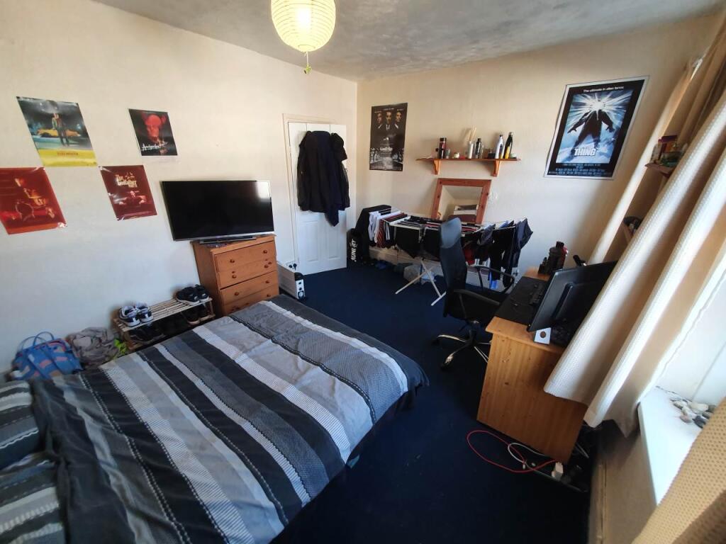 First floor front be