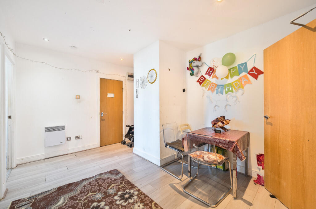 1363899-17-68e4ac...