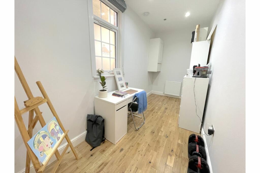 Bedroom Three/Study
