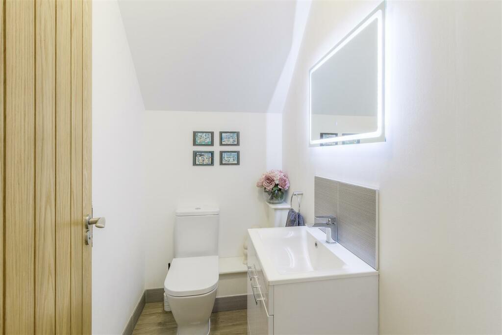 3 Poplars Yard, Shuttington