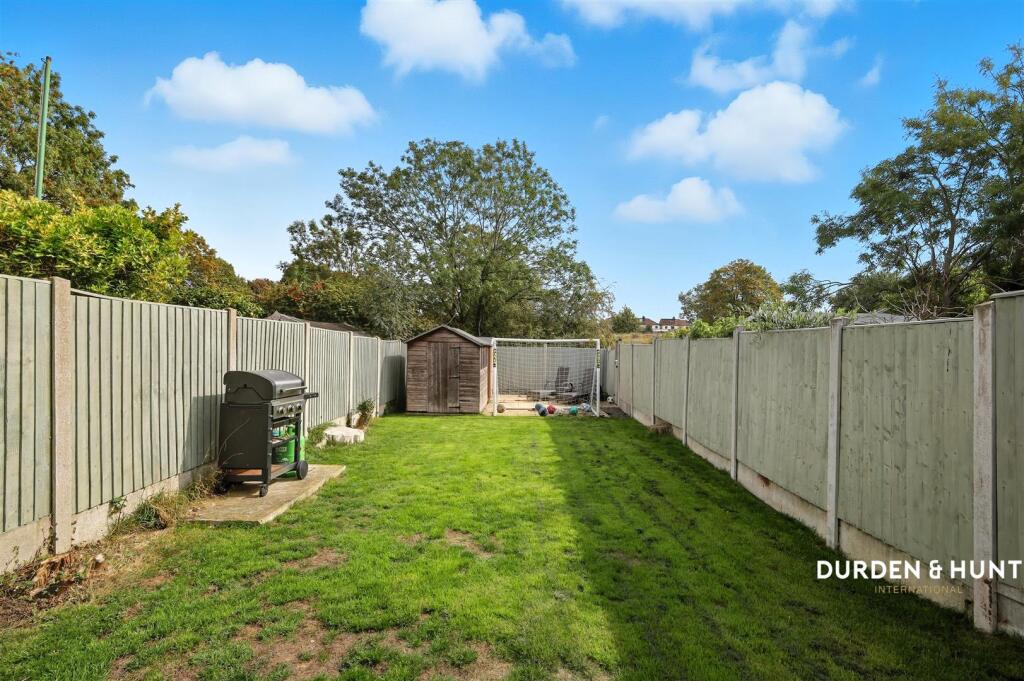 Northumberland Avenue