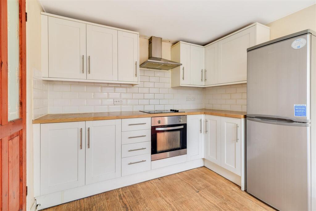 Kitchen (3)