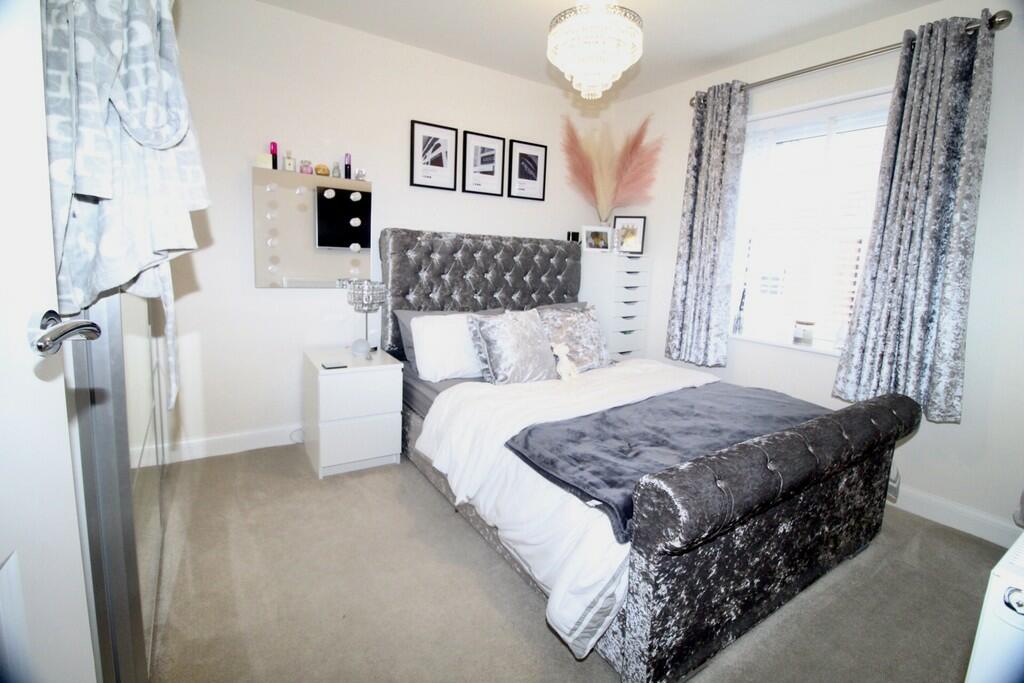 50A47A38-C50F-4D9...