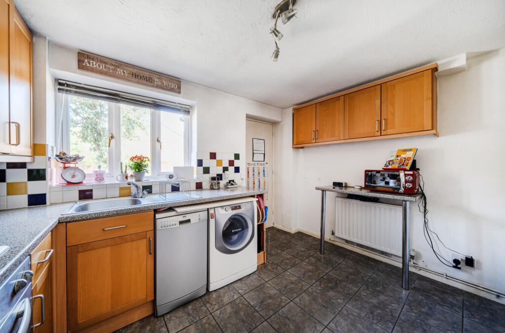 1339589-13-689f16...