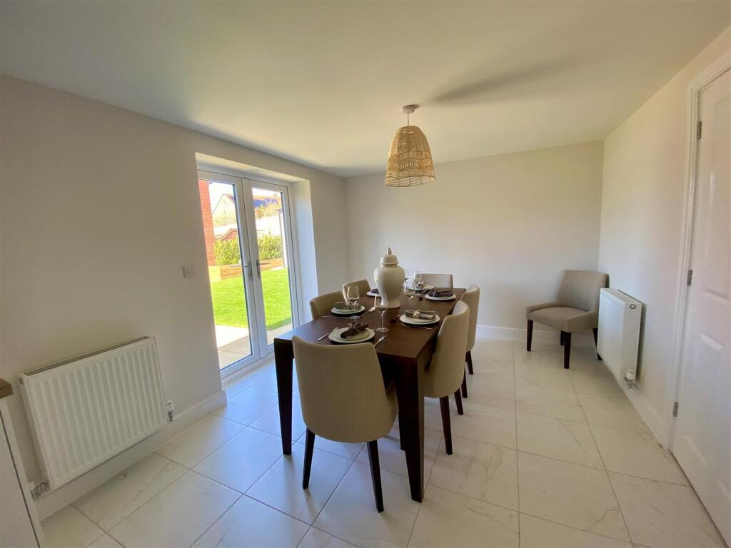 Example Dining Area.jpg