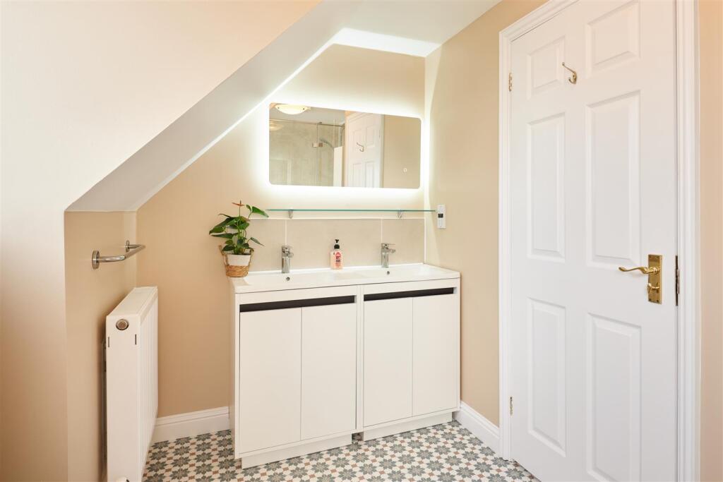 79 HO3 25-06-24_RyanWicks_HomeOrchard_0033.jpg