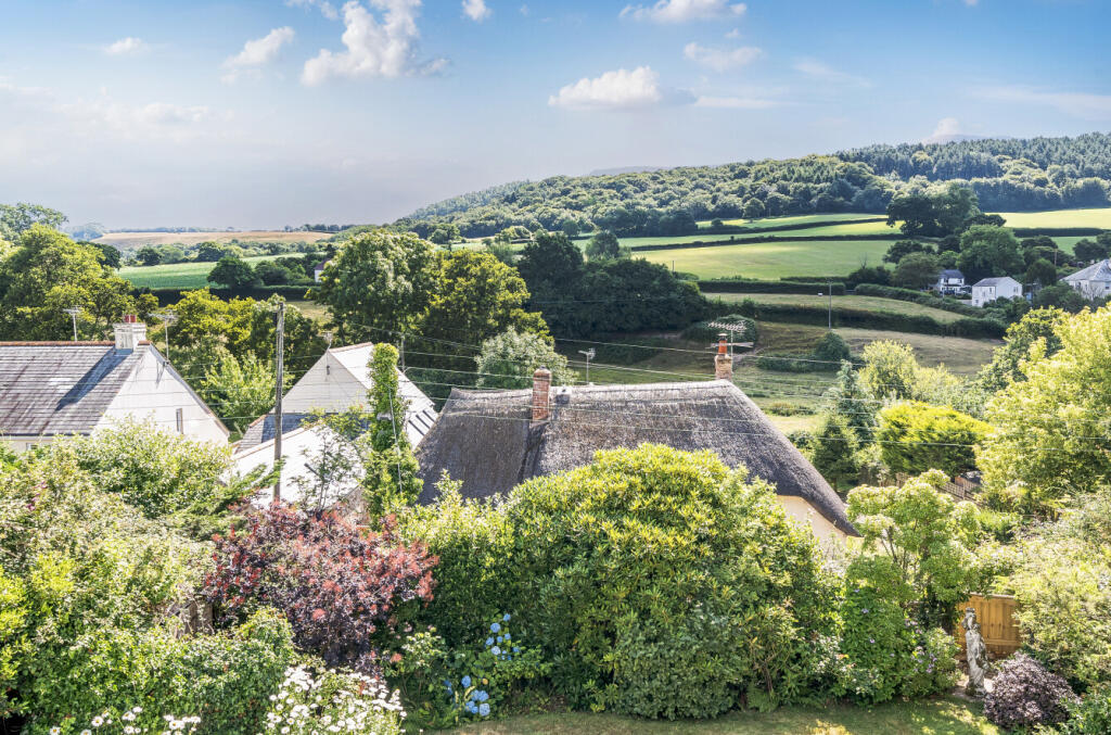 1320567-18-686ff7...