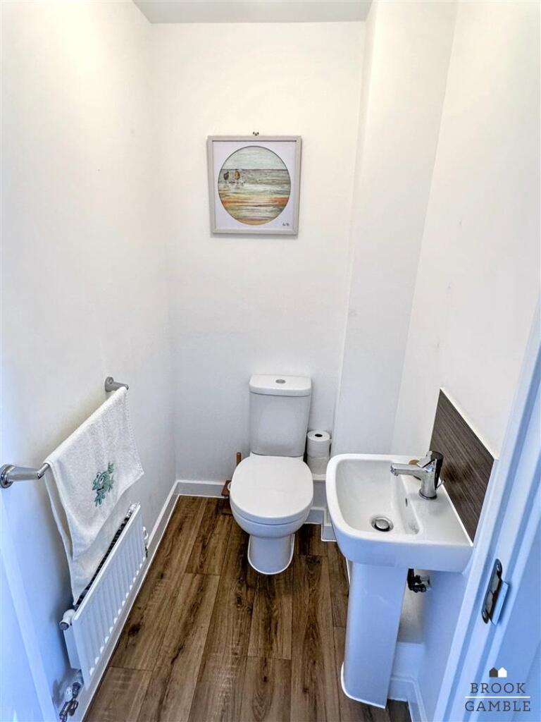 01323 438506