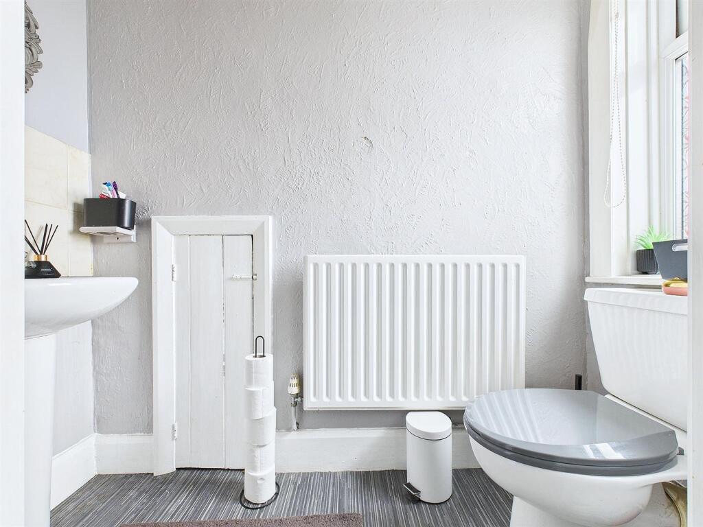 En-suite WC