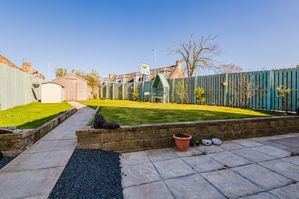 2 The Old School Yard (5 of 26)