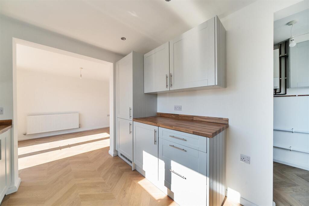 13 Hawthorne Avenue, Netherseal