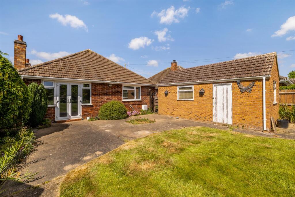 90 Tytton Lane West (Wyberton)-8.jpg