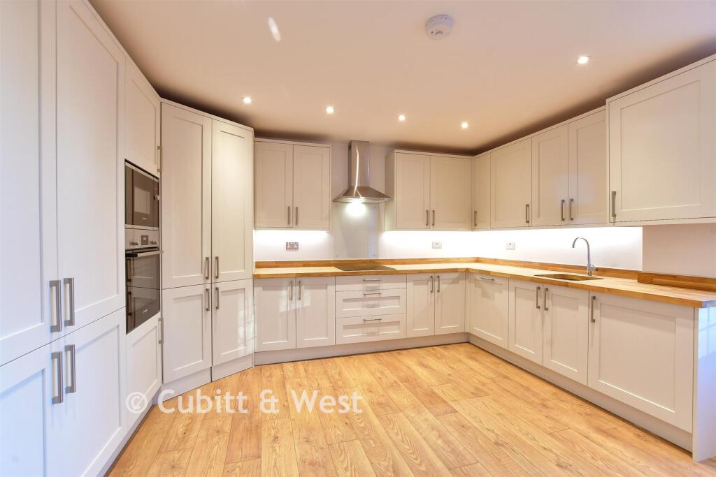 Kitchen Dining/Living Room