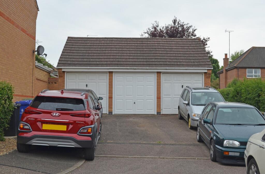 Driveway &amp; Garage