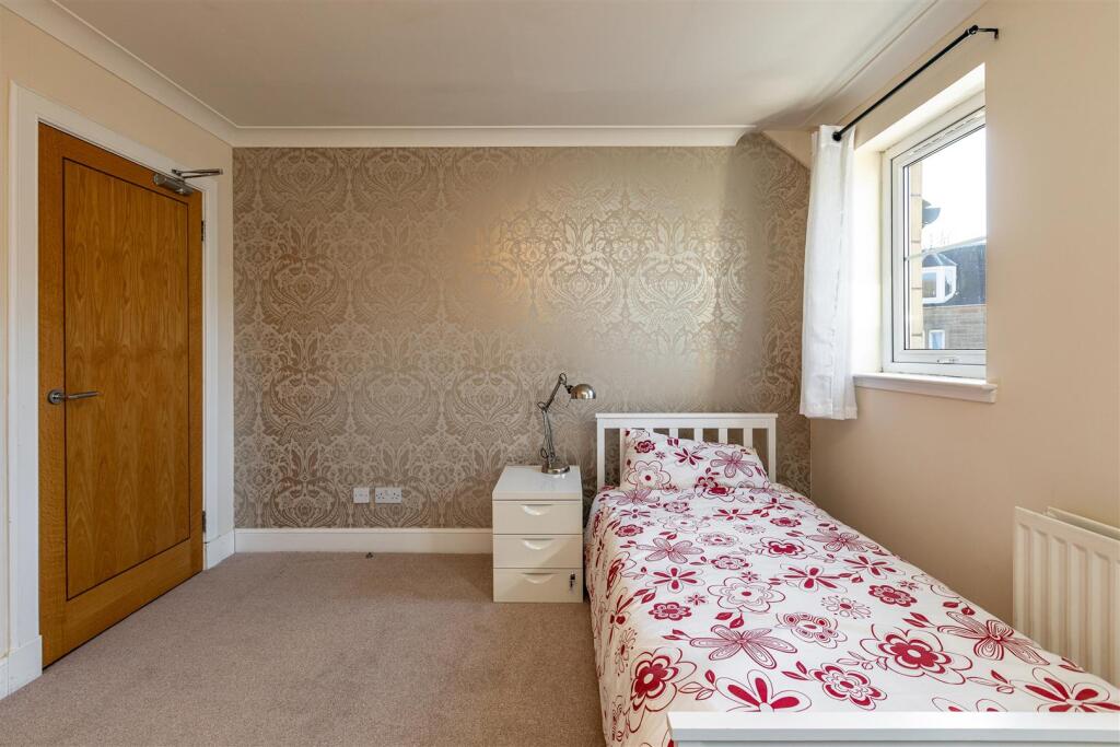 10 Thistle Court Galashiels 22.JPG