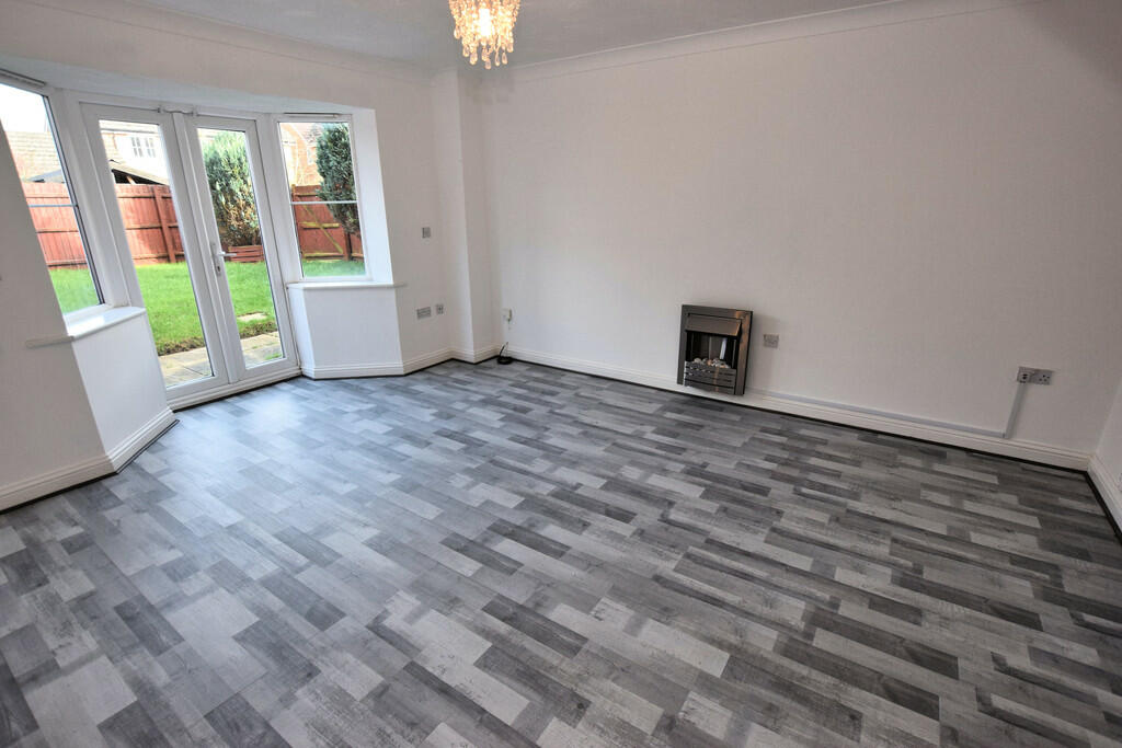 LIVING ROOM 1