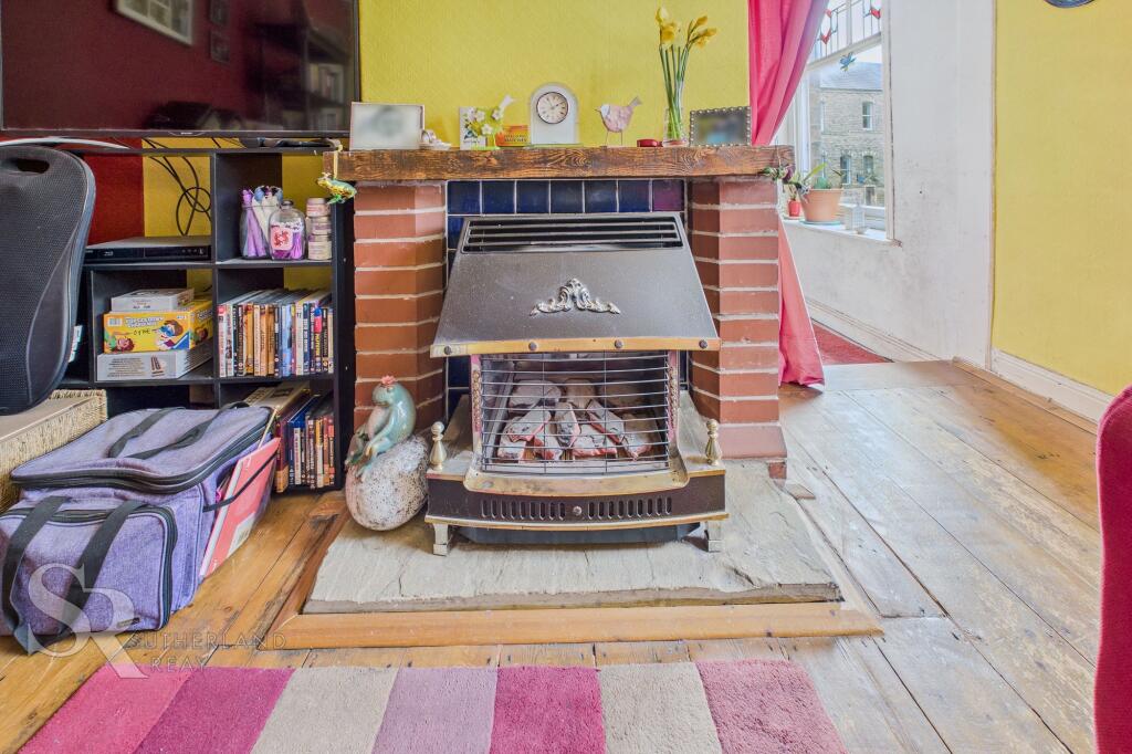 Upper Lounge Gas Fireplace