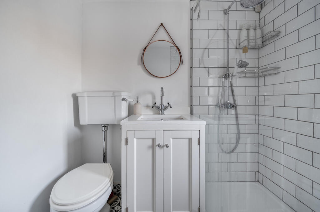 13938515694528083337c