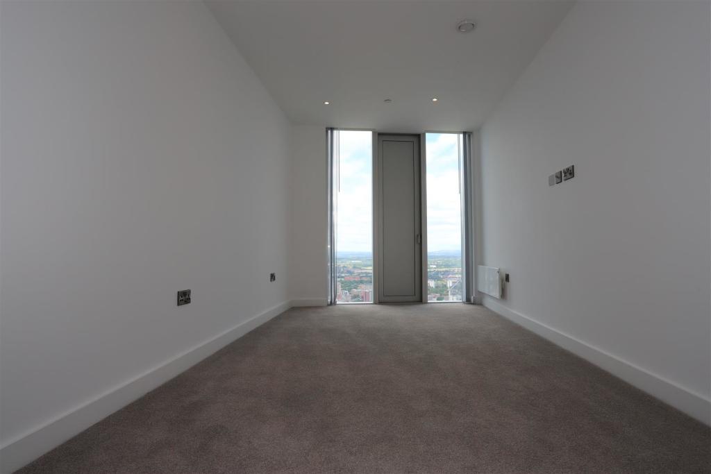 Bedroom 2.JPG