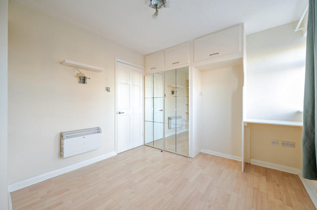 1395615-12-695b97...