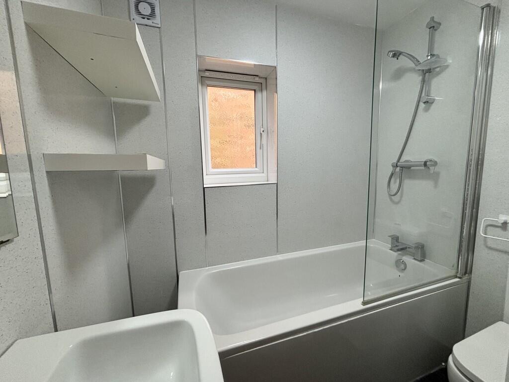 Photo 31-03-2025,...