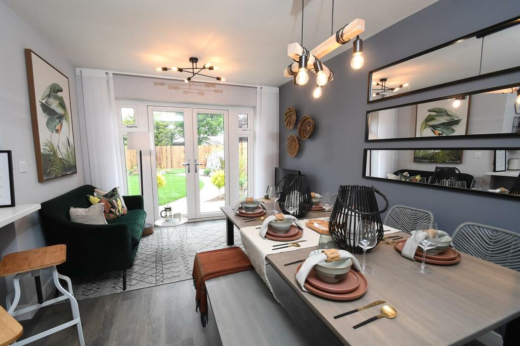 Bellway Eastern Counties - Ivy Hill sales office a