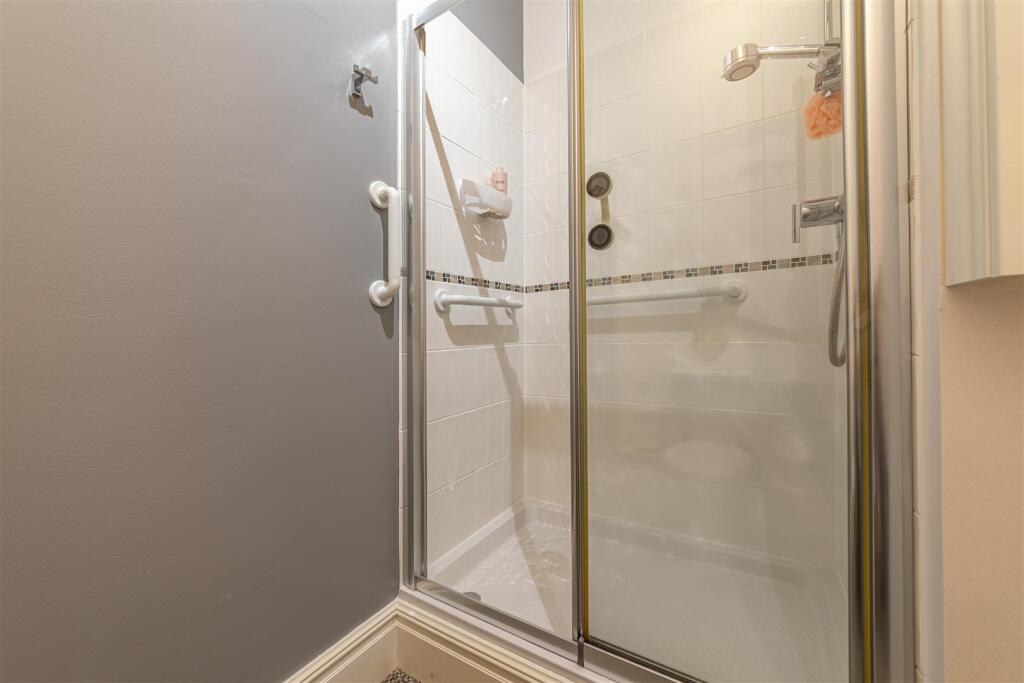 87 Dingleton Apartments Melrose 46.jpg
