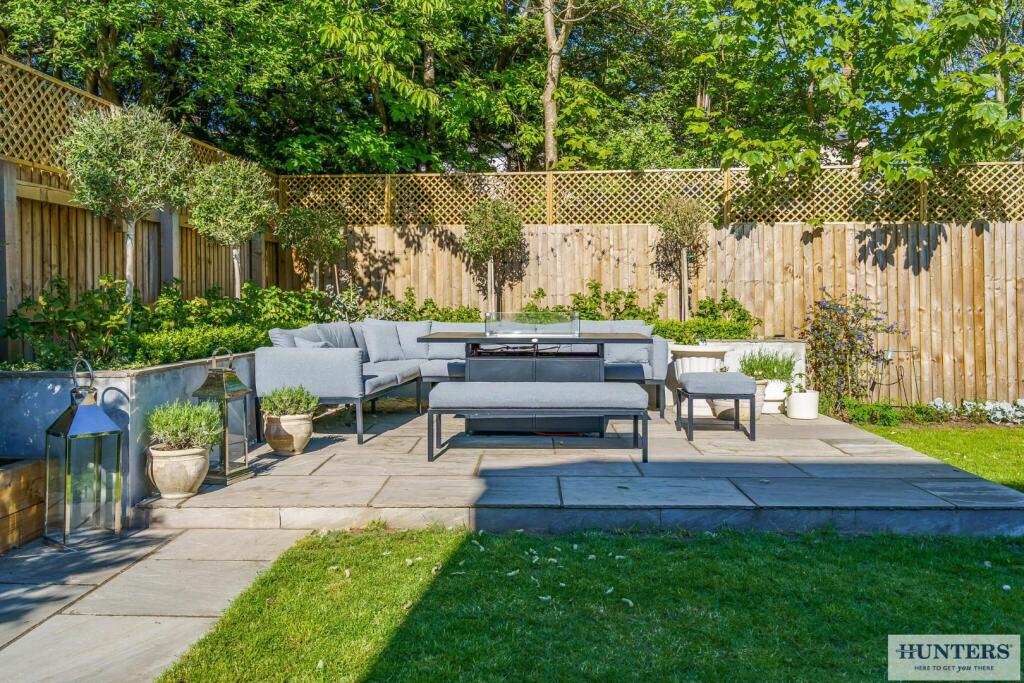 91839_4-Ings-Grove-Guiseley-Leeds  (22) - Copy_low