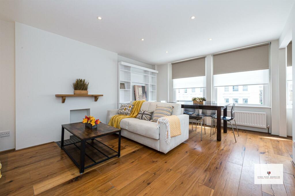 Queens Gate Terrace 7@54-007-007 Logo.jpg