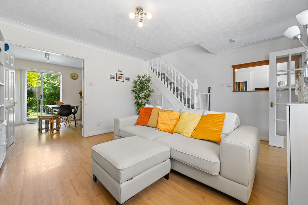 Newry Court, CH2 ...