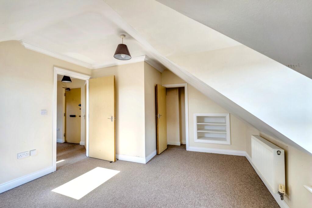 Flat 7, 9 Wycliffe Road, Bournemouth, Dorset  BH9 1JP