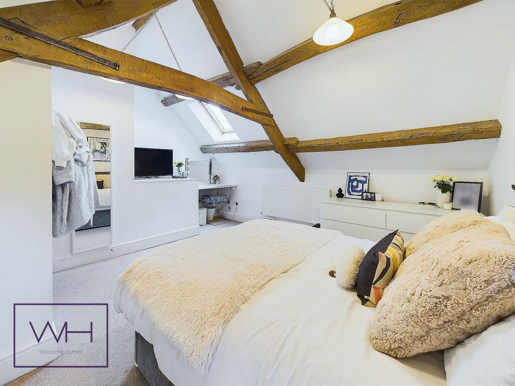 BEDROOM 4 CAM03785G0