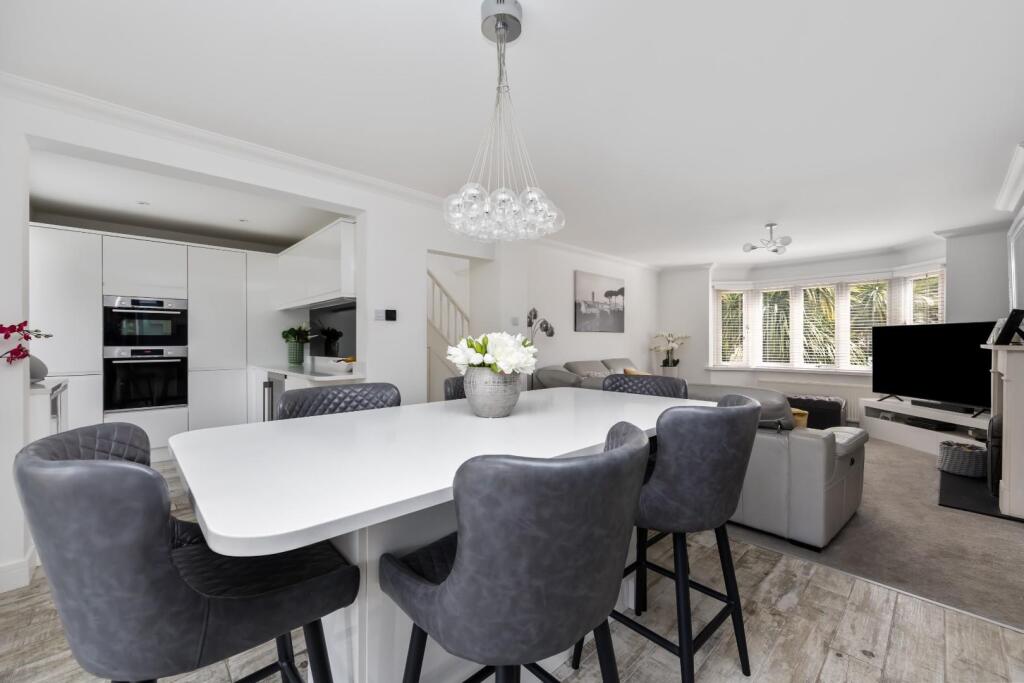 Elm Grove, Rosemount-011.jpg