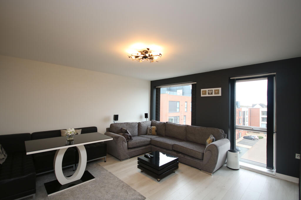 Open Plan Living 3.JPG