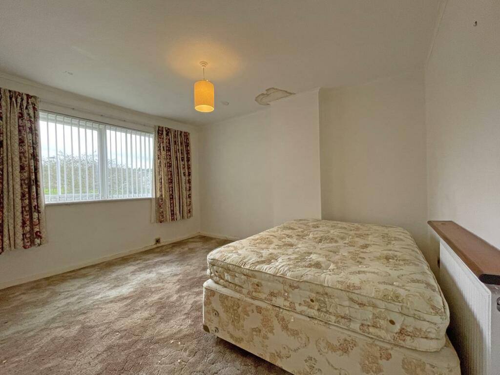 Beaumaris Road 72 Bed 2.jpg