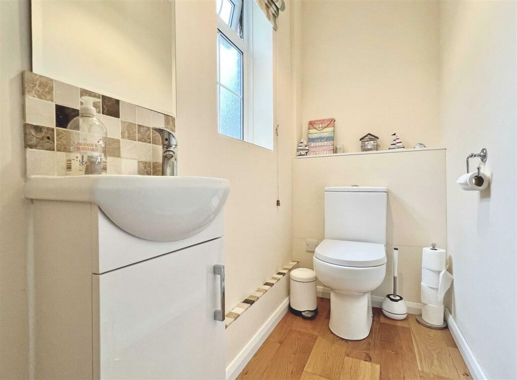 Cloakroom.jpg